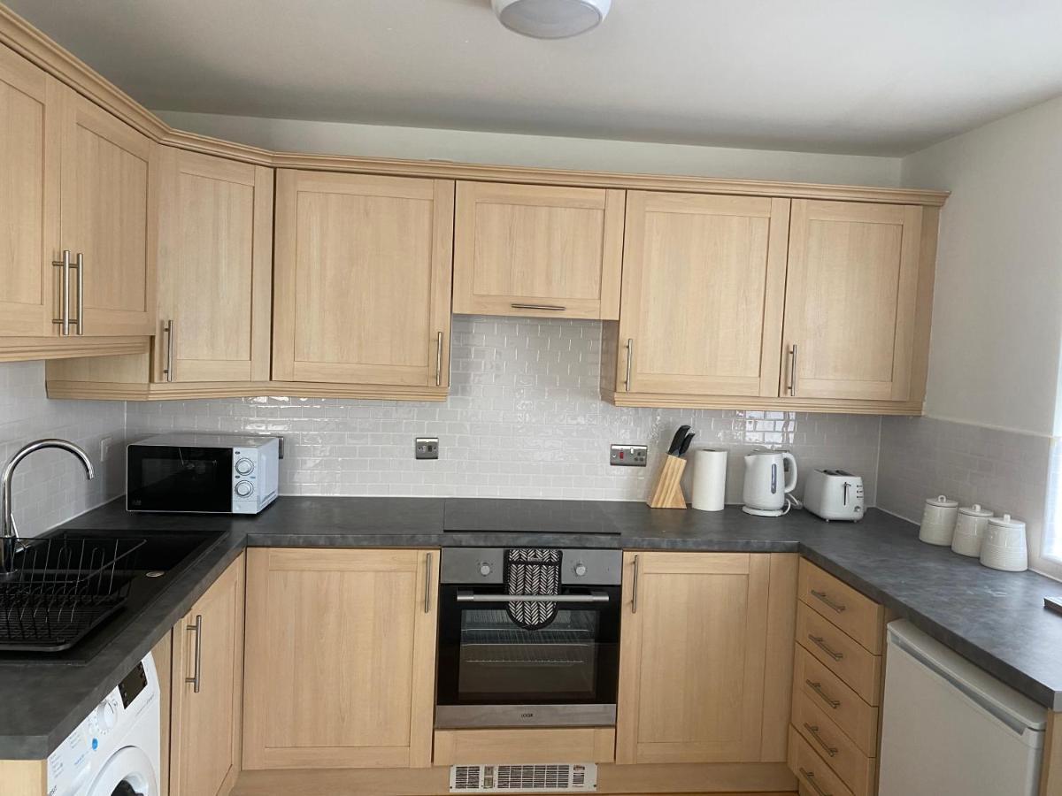 Marine Viewing 2 Bedrooms Flat Manchester Esterno foto